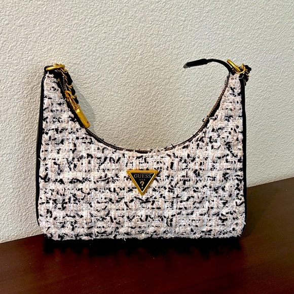 Guess Shoulder Bag - Picture 1 of 13